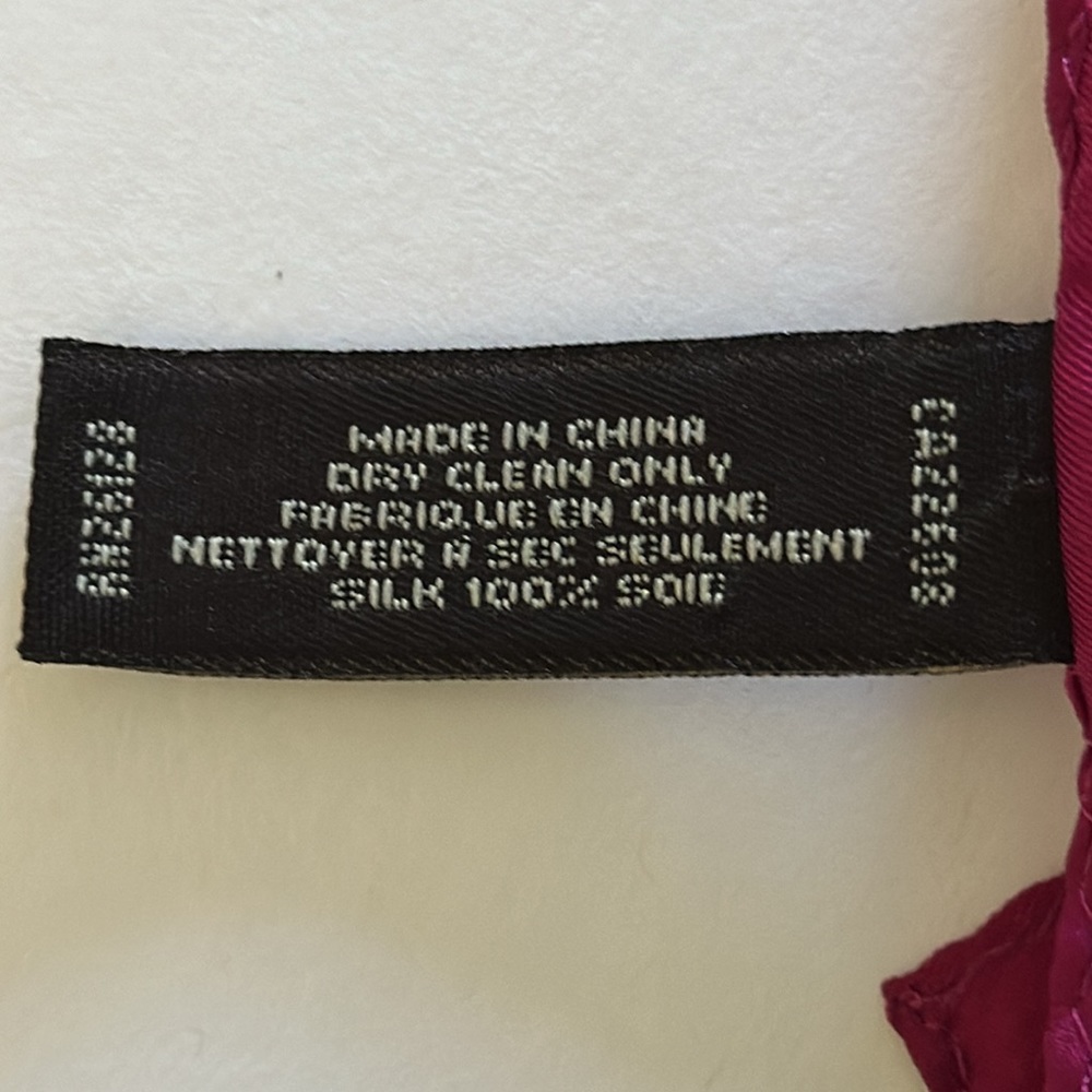 COACH || Monogram Neck Scarf. Sz. - Picture 11 of 13